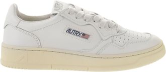 Autry Medalist Low Leather Sneakers