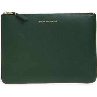 Comme Des Gar&ccedil;ons Medium Classic Leather Zip-Up Pouch in Bottle Green at Nordstrom