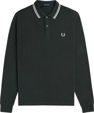 Fred Perry T-Shirt and pole
