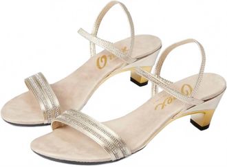 Onex Womens Foxi Sandal In Platinum