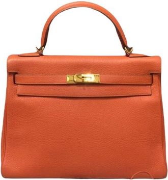 Herm&egrave;s Kelly 35 in Orange Togo Leather with Gold Hardware