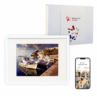 Reflection 13.3in ePaper Display Cordless e-ink Digital Photo Art Frame in White at Nordstrom, Size 20X15