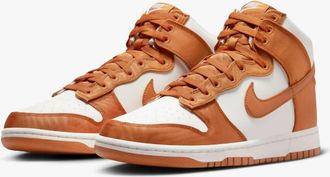 Nike Mens Dunk High Retro Se Shoes In Monarch Sail