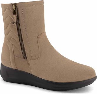 Andrea Womens Side Zipper Low Boot In Beige