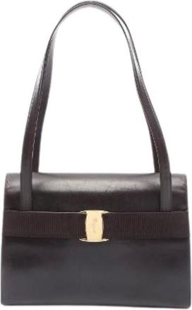 Ferragamo Pre-owned Shoulder Bags, female, Brown, Size: ONE SIZE Pre-owned Vara Ribbon Leather Shoulder Bag