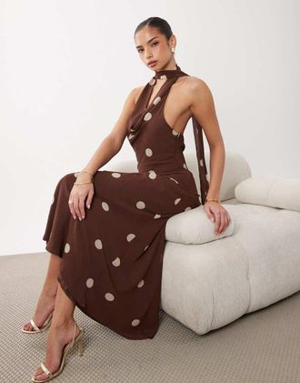Gina Tricot Gina Tricot - Vestito lungo marrone a pois con scollo a sciarpa