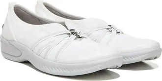 Bzees Womens Niche Sneaker In Bright White