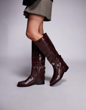 Simmi London Simmi London - Bernie - Stivali al ginocchio stile equitazione bordeaux effetto coccodrillo-Rosso
