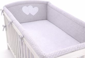 OEM Protector De Cuna Universal Xxl Para Barrotes - Corazones Y Puntos Sobre Fondo Gris