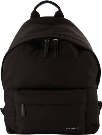 Givenchy Tassen, Heren, Zwart, ONE Size, Leer, Essential U Rugzak