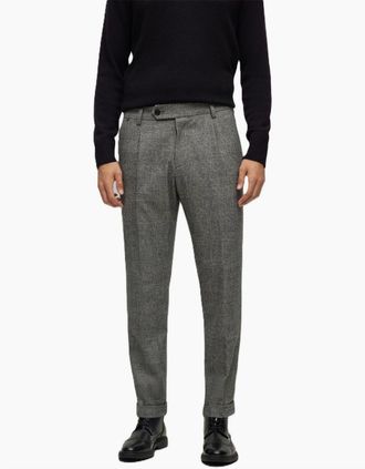 HUGO BOSS Mens Perin Pleat 234 10254133 01 - Black - Size: 40W r