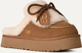 UGG Shearling-Lined Slipper - Chestnut