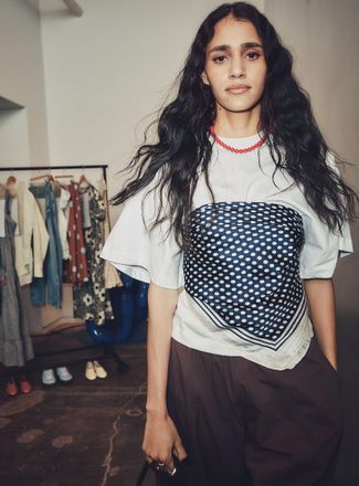 Icone Womens Elbow-length-sleeve cropped T-shirt