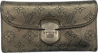 Louis Vuitton Argent Long Wallet (Tri-Fold) (Pre-Owned)