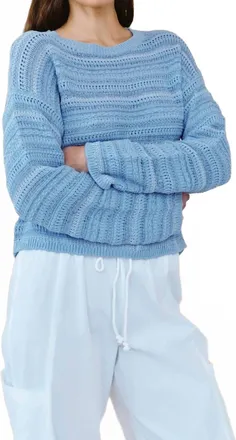 Bella Dahl Textured Crew Neck Sweater In Sea Breeze Blue