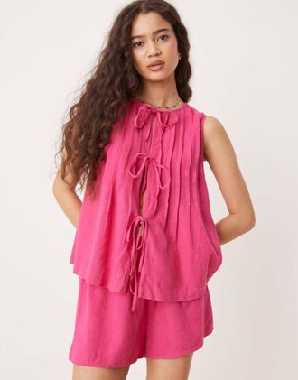 Nobody's Child Tilly - Top in lino rosa con dettagli allacciati in coordinato