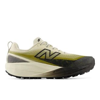 New Balance Hombre FuelCell SuperComp Trail v2 en Beige/Marr&oacute;n, Talla 40.5