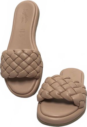 Seychelles Bellissima Flat Sandals In Nude