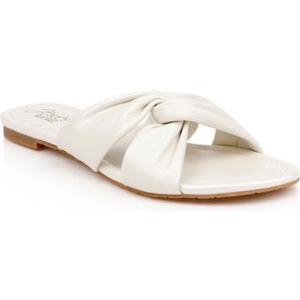 Badgley Mischka Nicolet Sandal in White Leather at Nordstrom Rack, Size 5.5