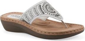 White Mountain Cienna Thong Comfort Sandal in White/fabric at Nordstrom Rack, Size 6.5
