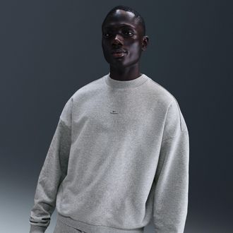 Nike Mens Standard Issue Therma-FIT Basketball Crew in Grey | IM5901-063