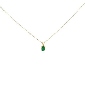 House of Brilliance 14K Yellow Gold 6x4MM Oval Shaped Green Emerald Solitaire Pendant Necklace
