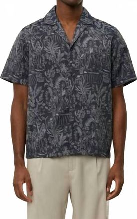 Les Deux Lesley Dancing Jacquard Short Sleeve Shirt In Dark Navy