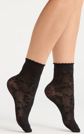 Nordstrom Sheer Lace Ankle Socks in Black at Nordstrom, Size 9