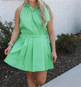 Adrienne Zara Pleated Skirt In Green Apple