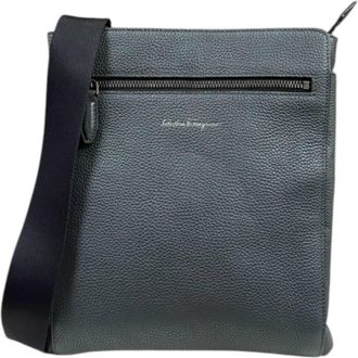 Ferragamo Leather Shoulder Bag (Pre-Owned)