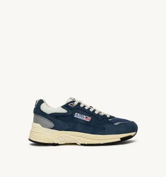 Autry HYPERWAY SNEAKERS IN ENSIGN BLUE AND SILVER-TONE SUEDE AND MESH