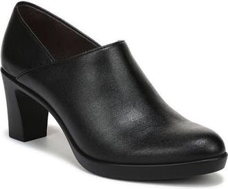 Life Stride Elegant Pump in Black at Nordstrom, Size 7.5