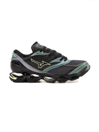 Mizuno sneakers