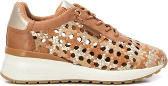Xti Womens Carmela Sneakers In Camel