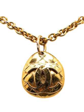 Chanel 1994 Gold Plated CC Round Pendant costume necklace