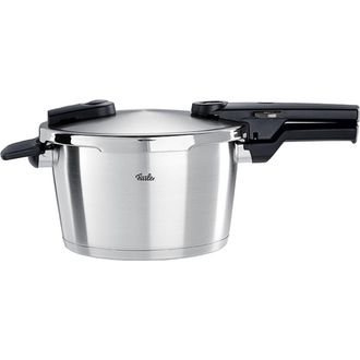 FISSLER Vitaquick Premium Pressure Cooker in Stainless Steel at Nordstrom, Size Small