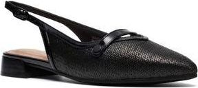 Clarks Natalyn Pointed Toe Slingback Flat in Black Raffia at Nordstrom Rack, Size 5.5