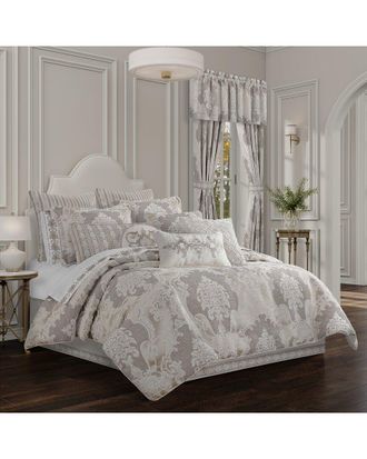 J. Queen New York Queensbury Comforter Set