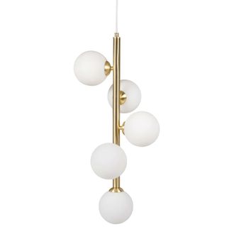 Maisons du monde L&aacute;mpara de techo de metal dorado y 5 globos blancos