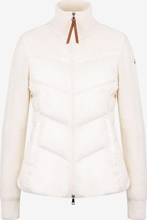 Moncler Taillierte Daunenjacke mit Strick&auml;rmeln