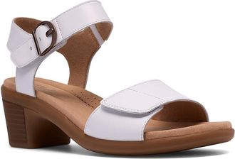 Clarks Emily 2 Amanda Womens Dress Sandals White Leather : 5.5 B - Medium