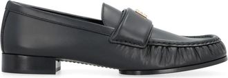 Givenchy 4G Plaque Loafers - Dames - Loafers - Zwart - 36 EU - Leer - Schoenen
