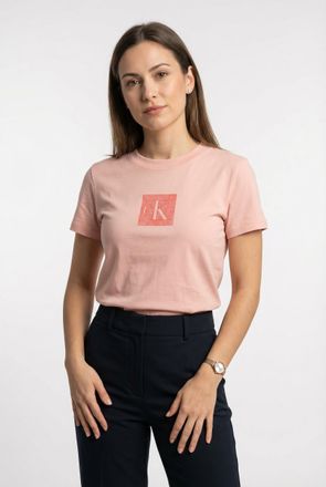 Calvin Klein Jeans T-Shirt CALVIN KLEIN JEANS CLASSIC FIT MONOGRAM TEE, Damen, Gr. XXL (46), washed scarlet, Web, Obermaterial: 100% Baumwolle, unifarben, klassisch norm