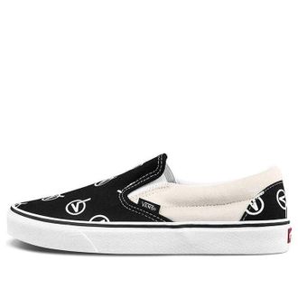 Vans Classic Slip-On Circle V VN0A4BV317H