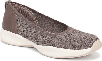 Life Stride Unity Slip-On Sneaker in Brown Latte at Nordstrom Rack, Size 8.5