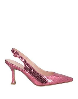 Anna F. Pumps