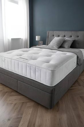 Julian Bowen Capsule Memory Foam 1000 Pocket Sprung Mattress in White | Size: Super King