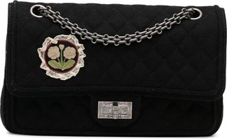 Chanel Pre-owned Womens Quilted Shoulder Bag - Black Textile - One Size