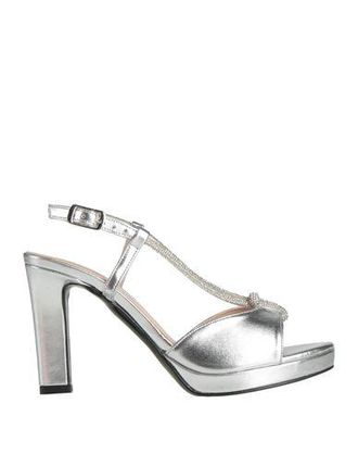 VICTORIA CHRIS Sandals