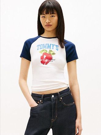 Tommy Hilfiger Camiseta slim gr&aacute;fica de mangas ragl&aacute;n